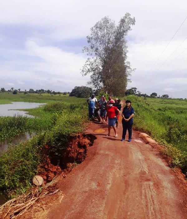 Prefeitura recupera estrada de acesso aos povoados Santa Maria e Fundamento