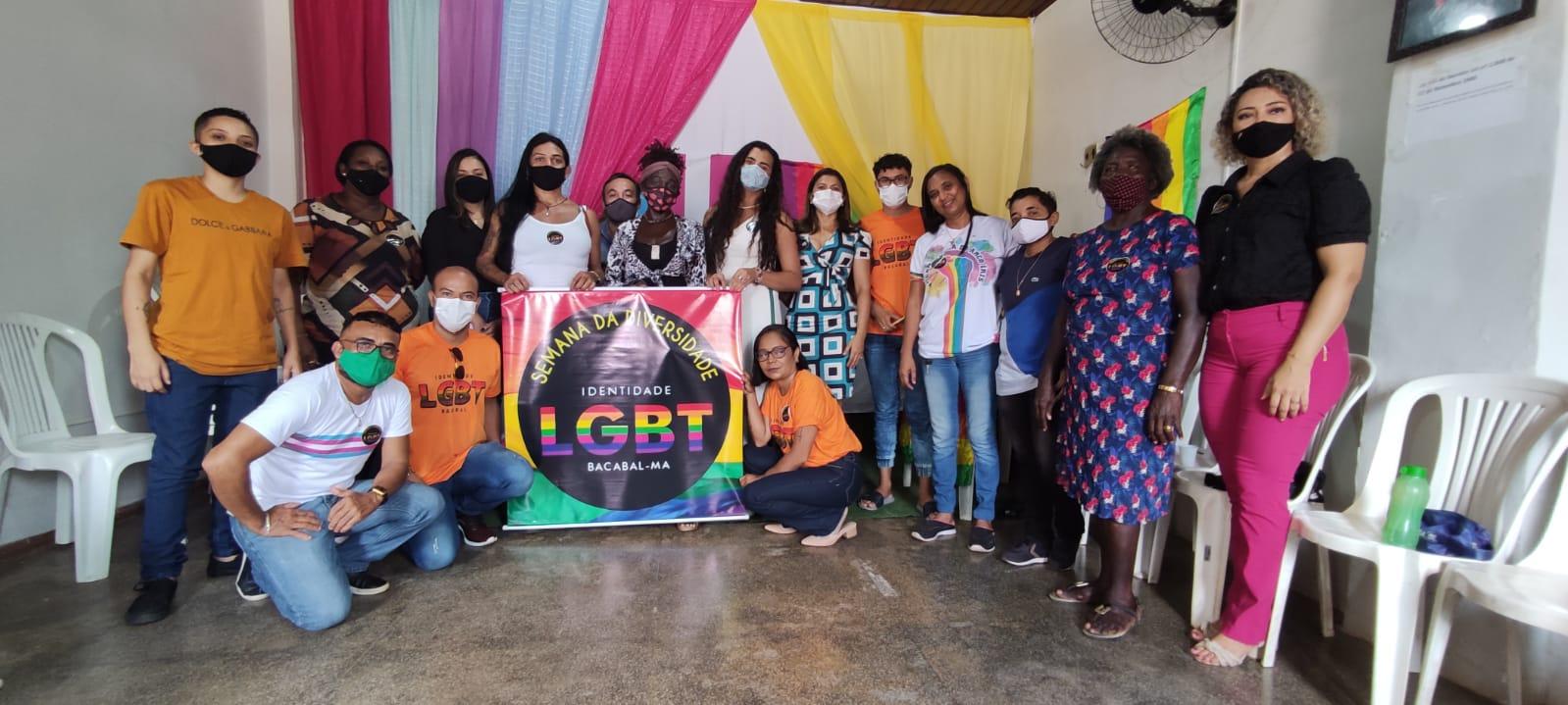 Grupo LGBT promove palestras em parceria com a Secretaria da Mulher