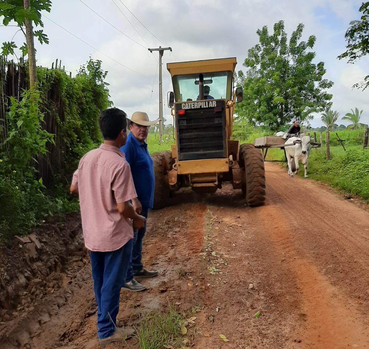 Prefeito Edvan Brandão inicia 2022 com frentes de trabalho na sede e zona rural